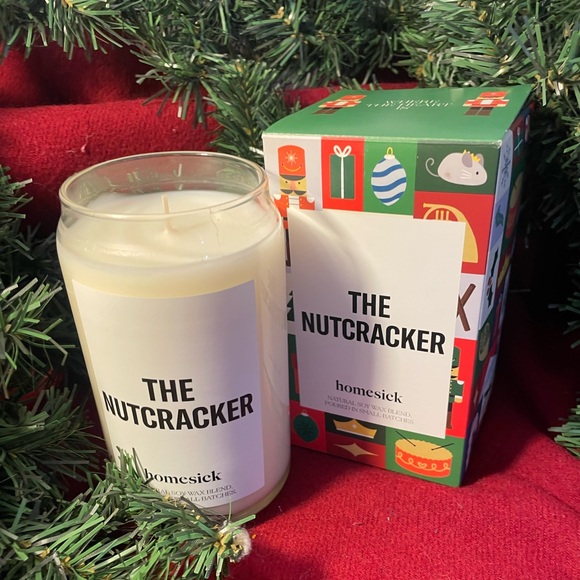 HOMESICK CANDLES The Nutcracker Christmas Holiday delicious scented candle NIB - Picture 9 of 15